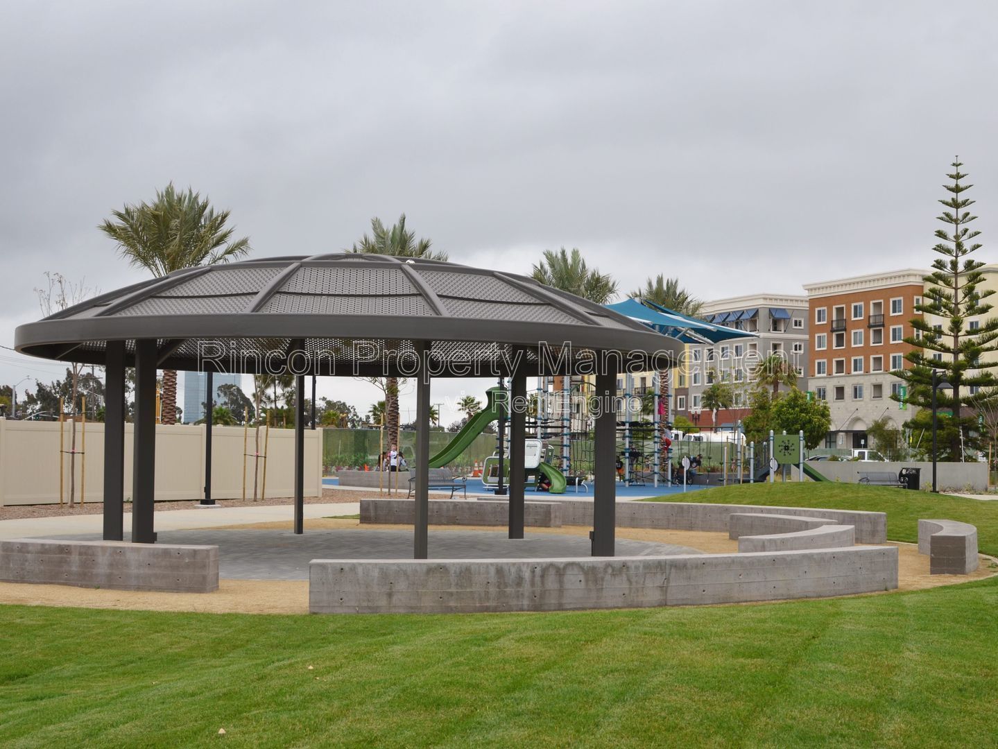 **Spacious Single-Level Wagon Wheel Condo** — Modern 3 Bedroom Retreat property image