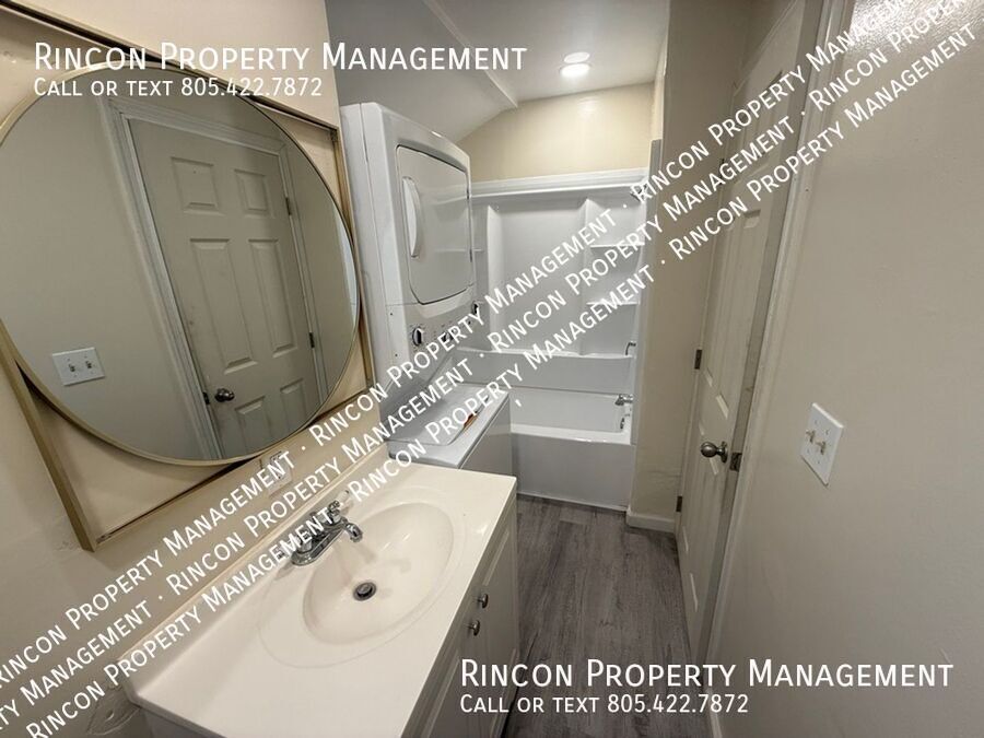 Charming 2-Bedroom Home in Seaside Community – Port Hueneme property image