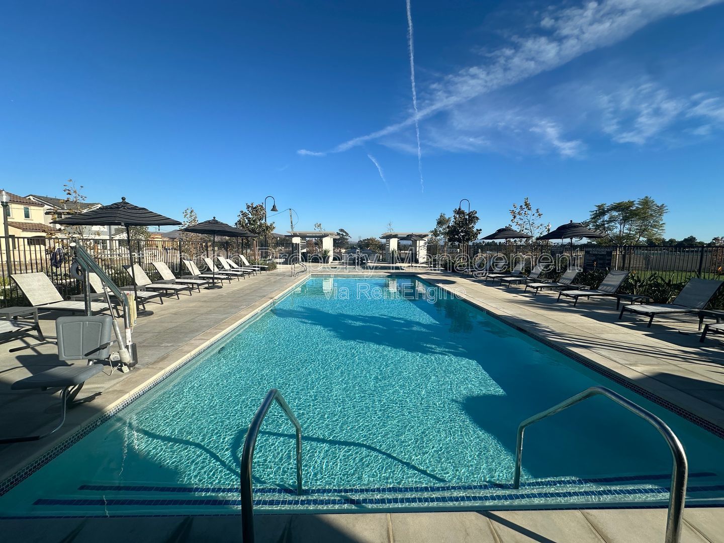 ONE BEDROOM RENTAL with Ensuite Bathroom and Shared Furnished Common Areas in *Del Sol - Ventura* property image