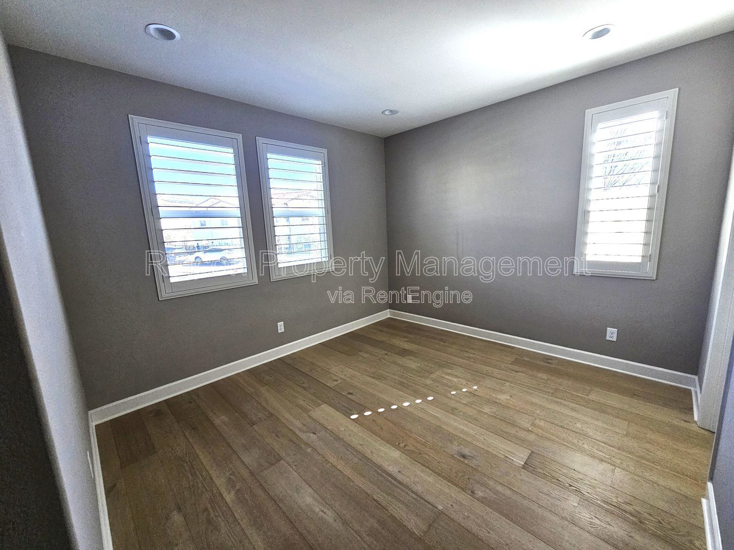 ONE BEDROOM RENTAL with Ensuite Bathroom and Shared Furnished Common Areas in *Del Sol - Ventura* property image