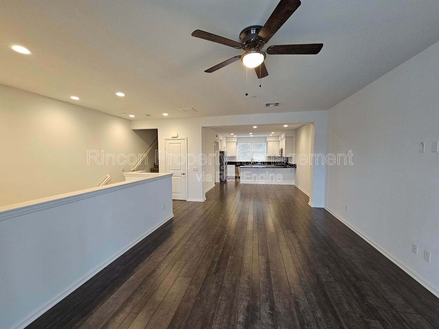 ***4-bedroom, 3.5 Bath Home in Oxnard*** Available Now! property image