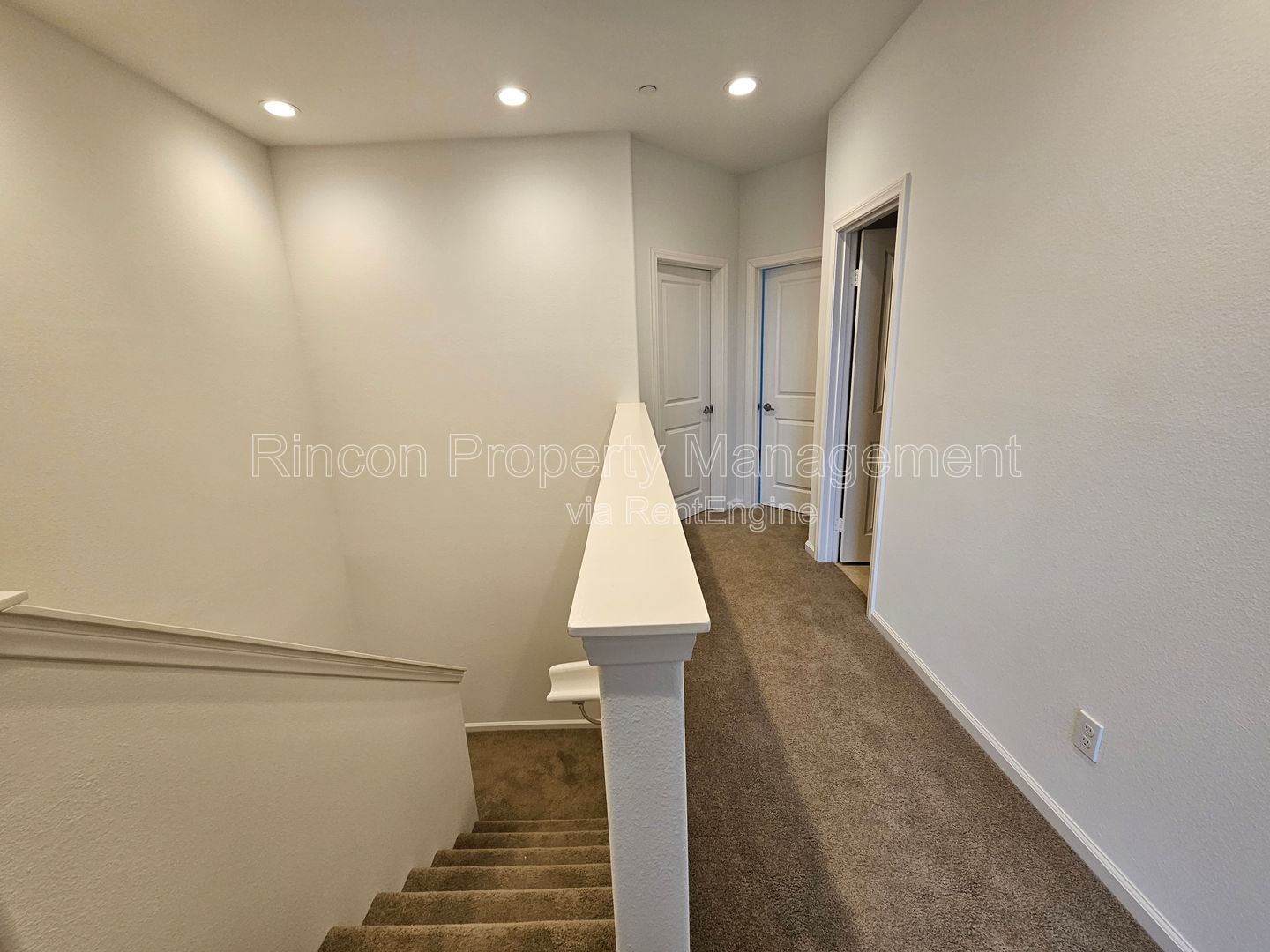 ***4-bedroom, 3.5 Bath Home in Oxnard*** Available Now! property image