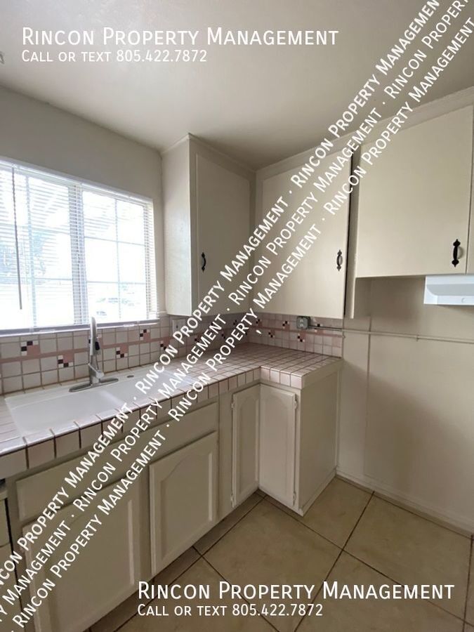 2 Bedroom/ 1 Bath *Convenient Location Santa Paula* Available NOW!!! property image