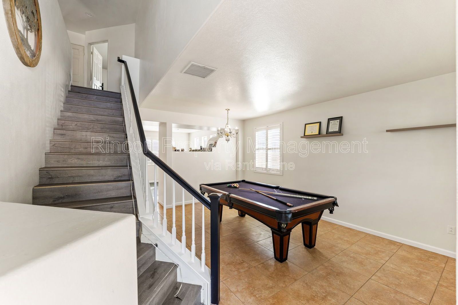 Spacious Two-Story Home for Rent in Fillmore – Available March 17th property image