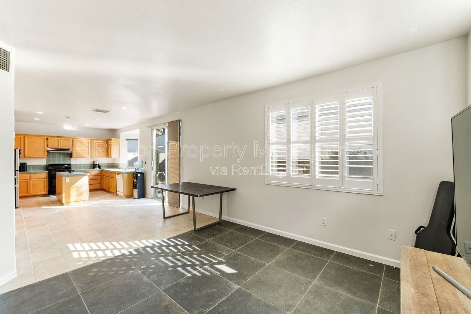 Spacious Two-Story Home for Rent in Fillmore – Available March 17th property image