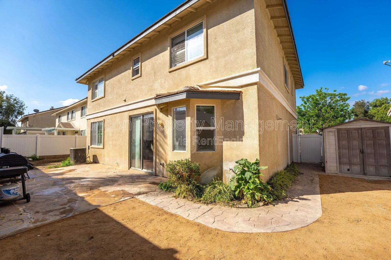 Spacious Two-Story Home for Rent in Fillmore – Available March 17th property image