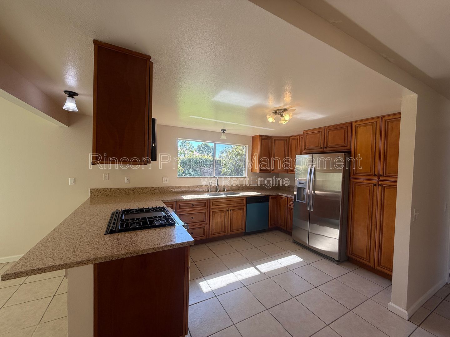 4 Bedrooms/2 Baths--*Sea View Estates* Oxnard property image