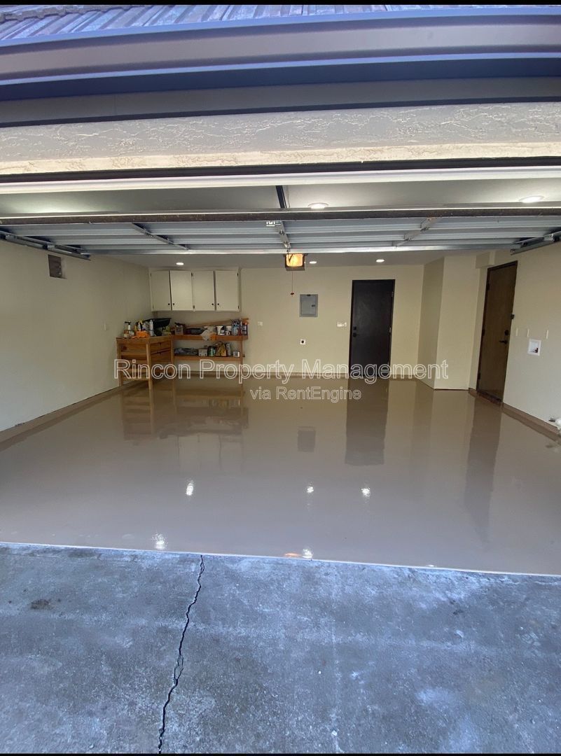 **Cherry II Ventura** 3 Bedrooms/2 Baths, Cul-de-sac Home property image