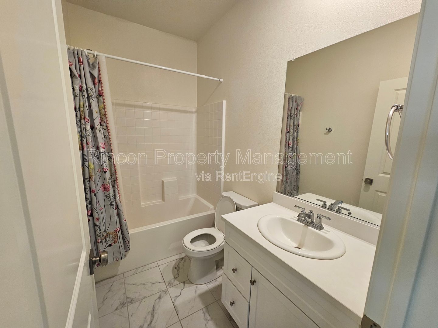 **3-Bedroom Sinlge Family Home at the Harvest in Santa Paula** property image