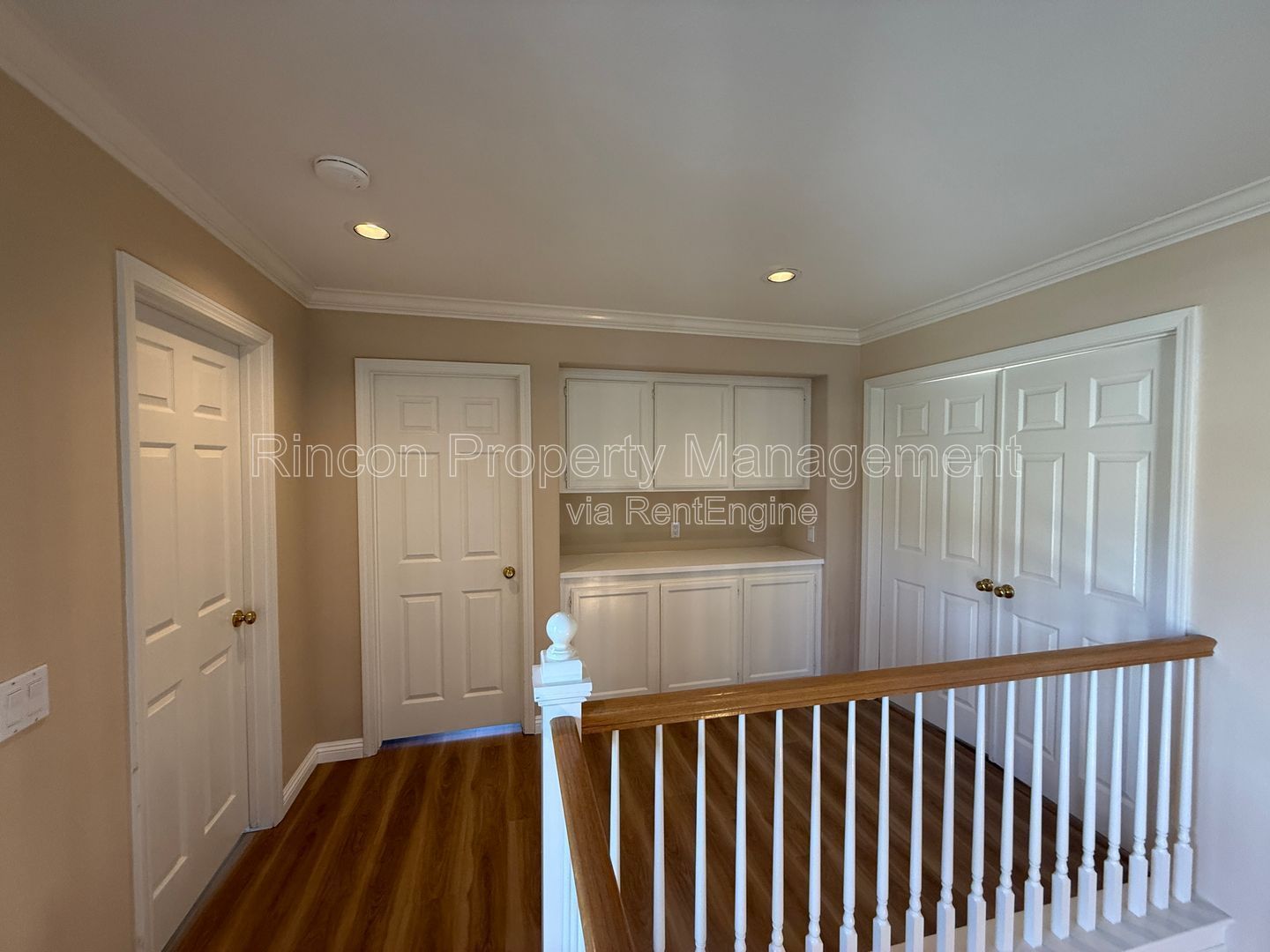 *Modern and Spacious *4 Bedroom 3 Bathroom Home in Thousand Oaks *Available 2/17* property image