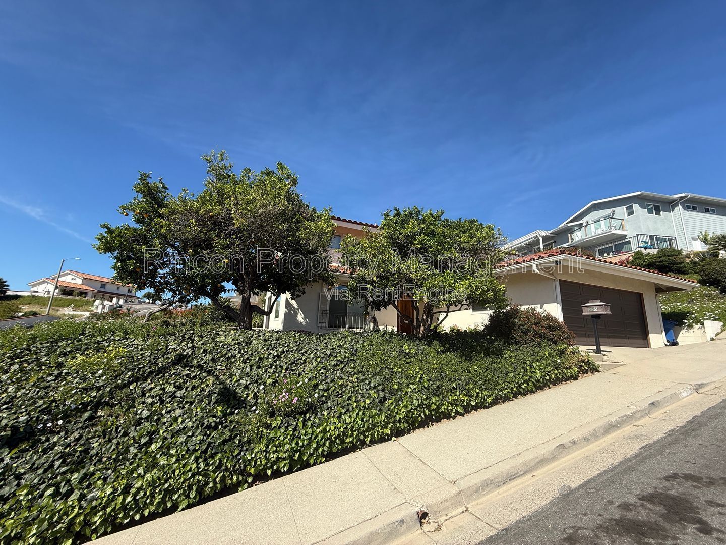 Newly Remodeled Hillside Home-Ventura *4 Bedrooms/3 Baths* Amazing Views! property image