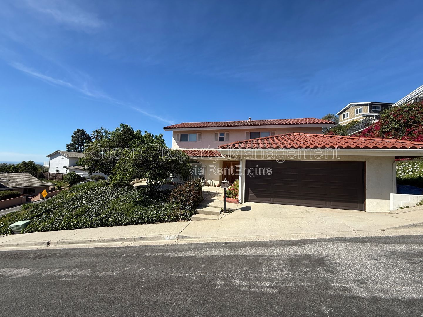 Newly Remodeled Hillside Home-Ventura *4 Bedrooms/3 Baths* Amazing Views! property image