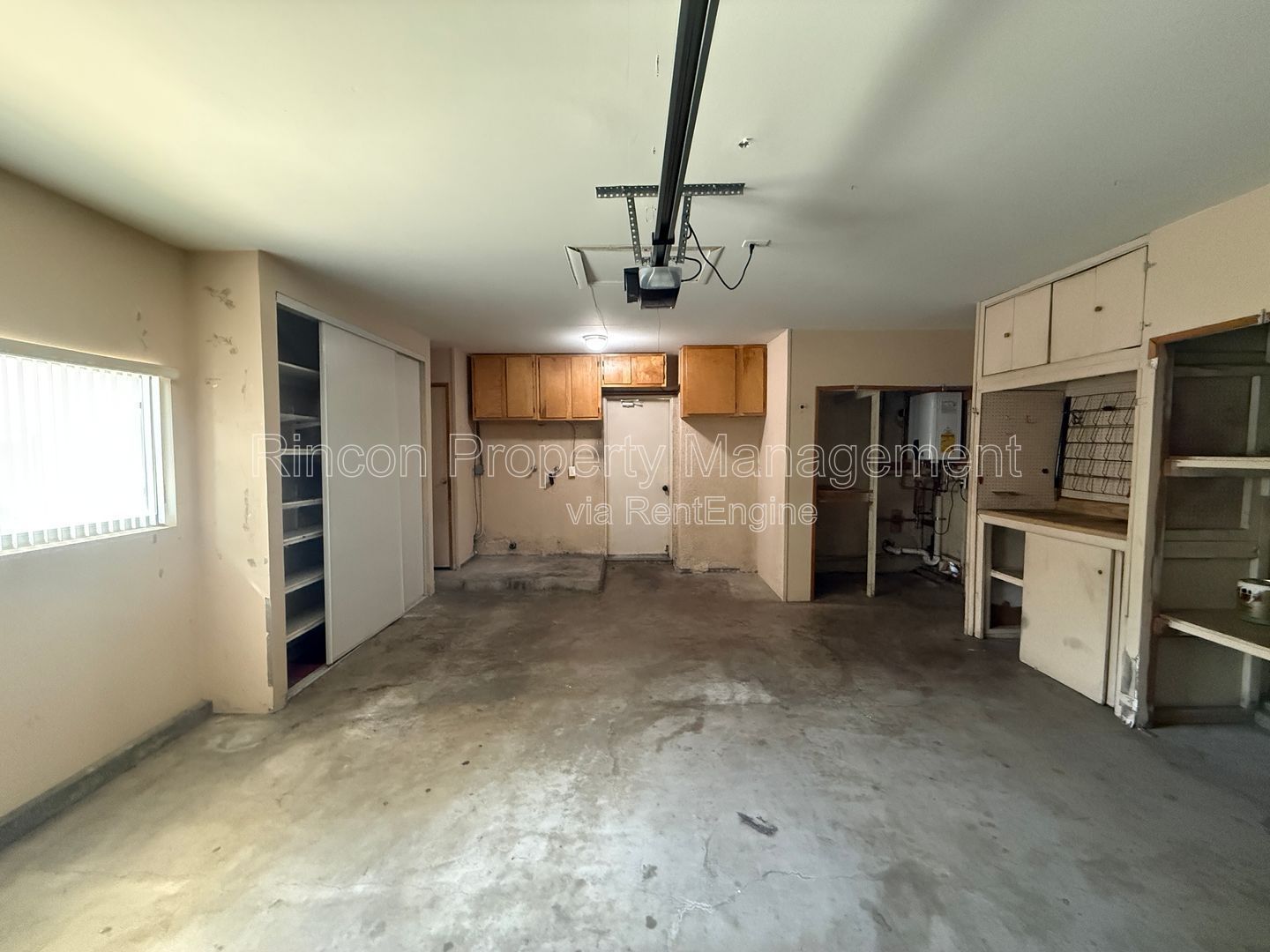 Newly Remodeled Hillside Home-Ventura *4 Bedrooms/3 Baths* Amazing Views! property image