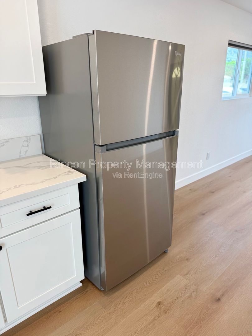 *** Spacious 4 Bedroom home in Fillmore*** Available Now! property image