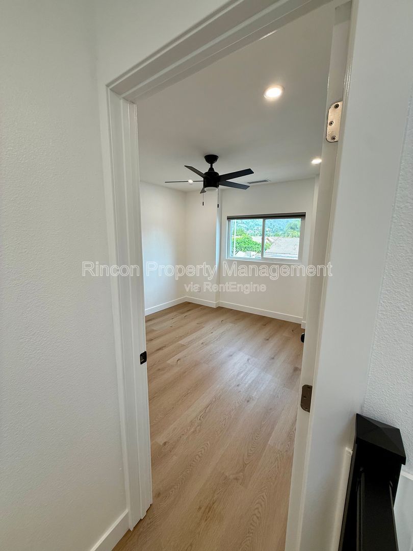 *** Spacious 4 Bedroom home in Fillmore*** Available Now! property image