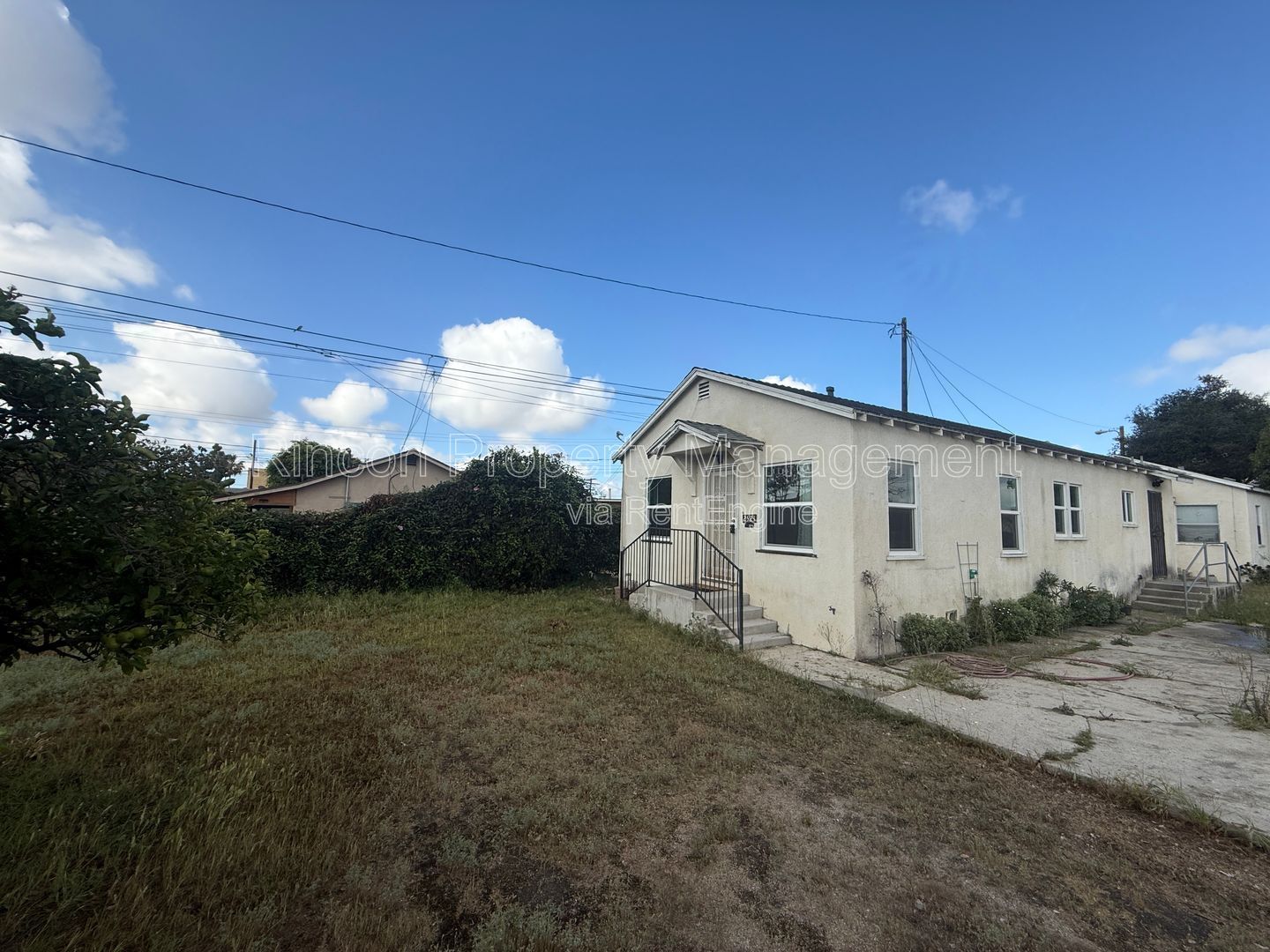 ***Cozy Bungalow for rent in El Rio, Oxnard*** Available now!!! property image