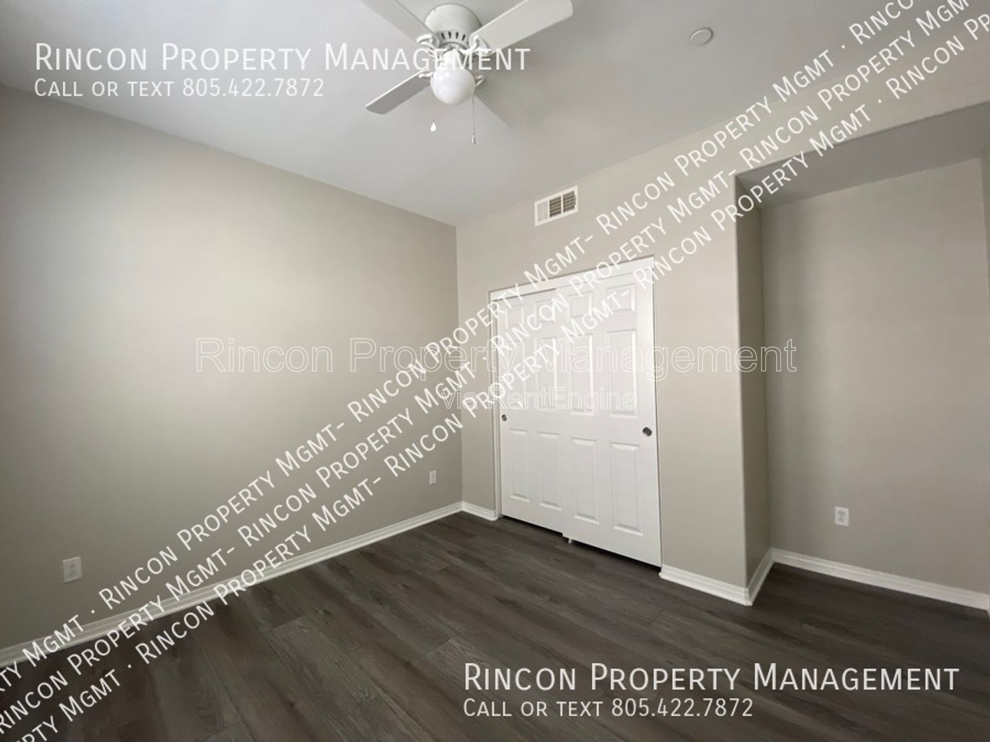 Spacious Riverpark Townhome *3 Bedrooms, 3.5 Baths* Available Now!! property image