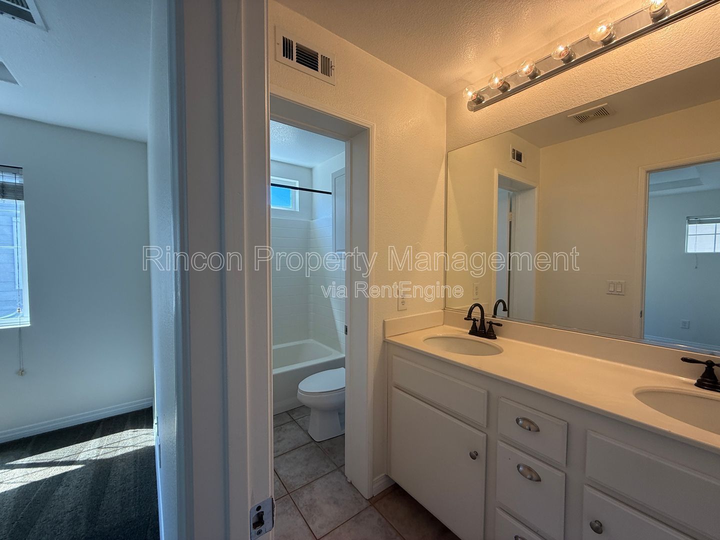 **Spacious Single Family Home Near The Coast** Available Now! property image