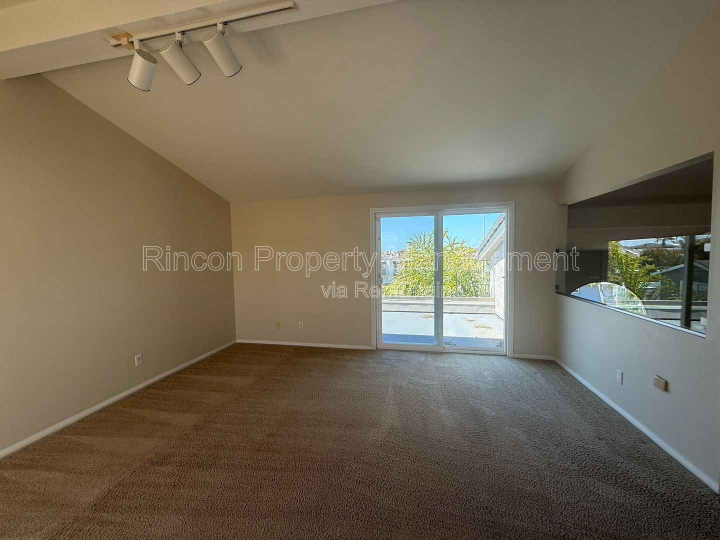 ***2,800 Square feet of California Coastal Living*** Available Now! property image
