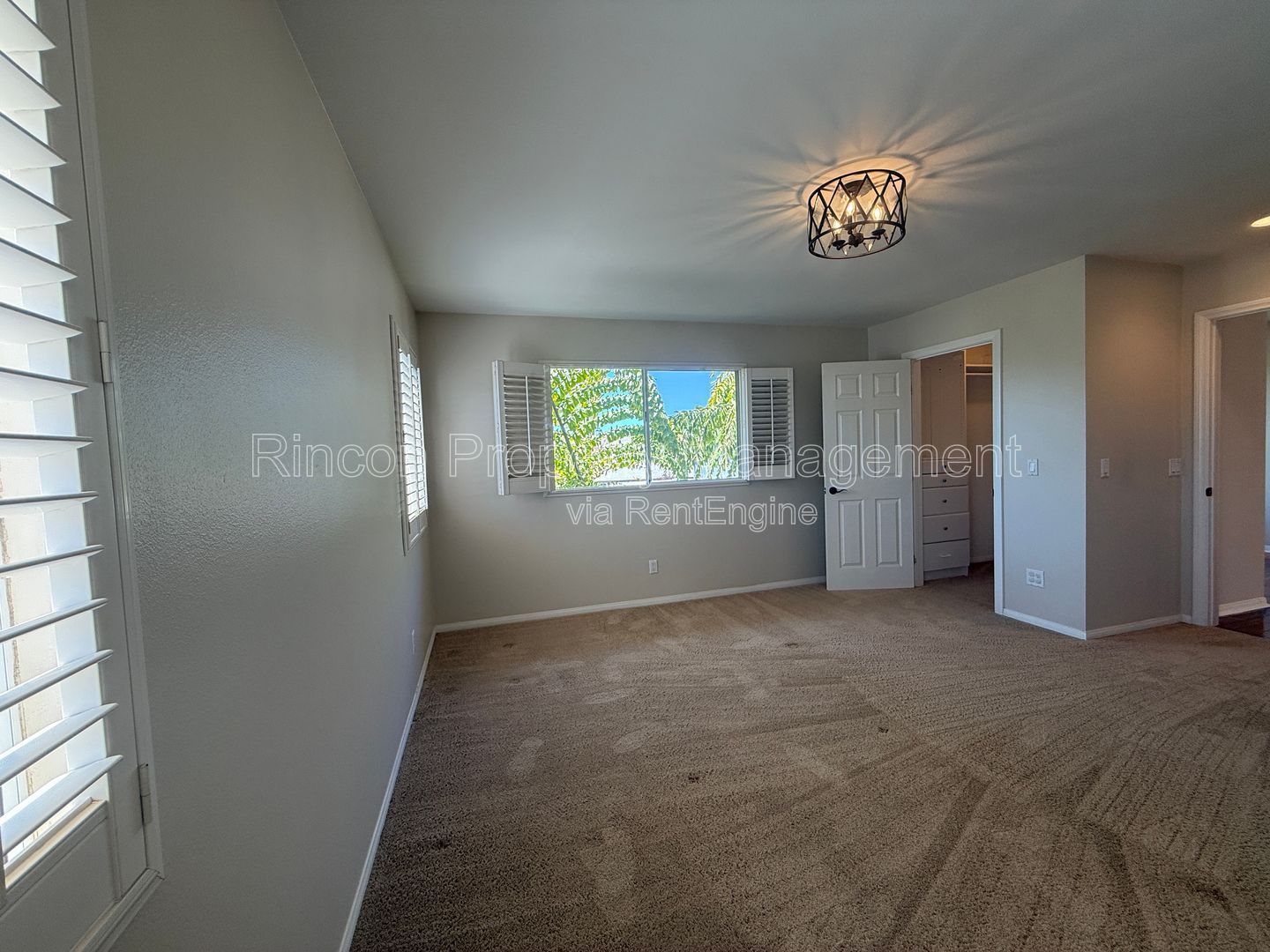 ***2,800 Square feet of California Coastal Living*** Available Now! property image