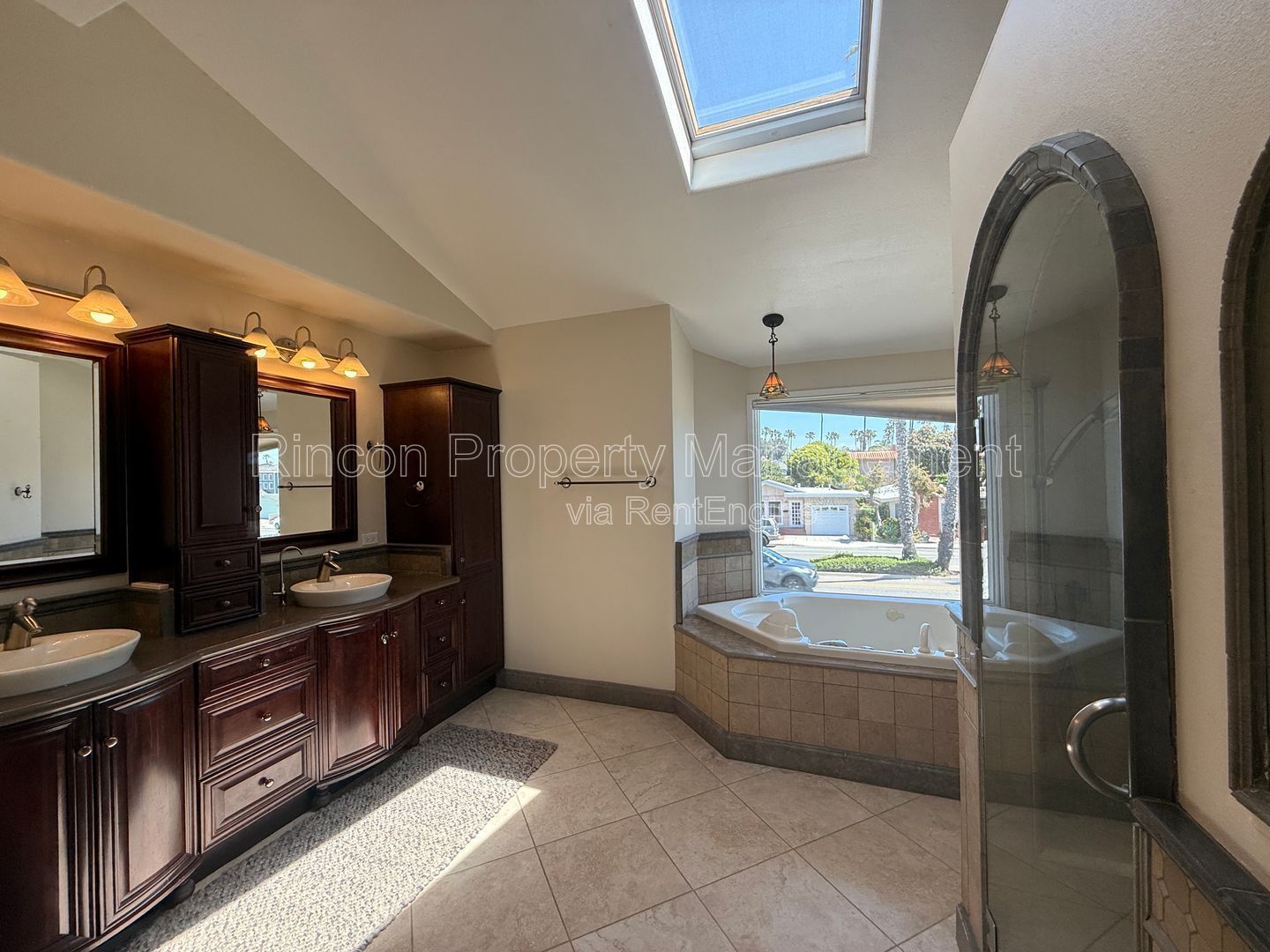 ***2,800 Square feet of California Coastal Living*** Available Now! property image