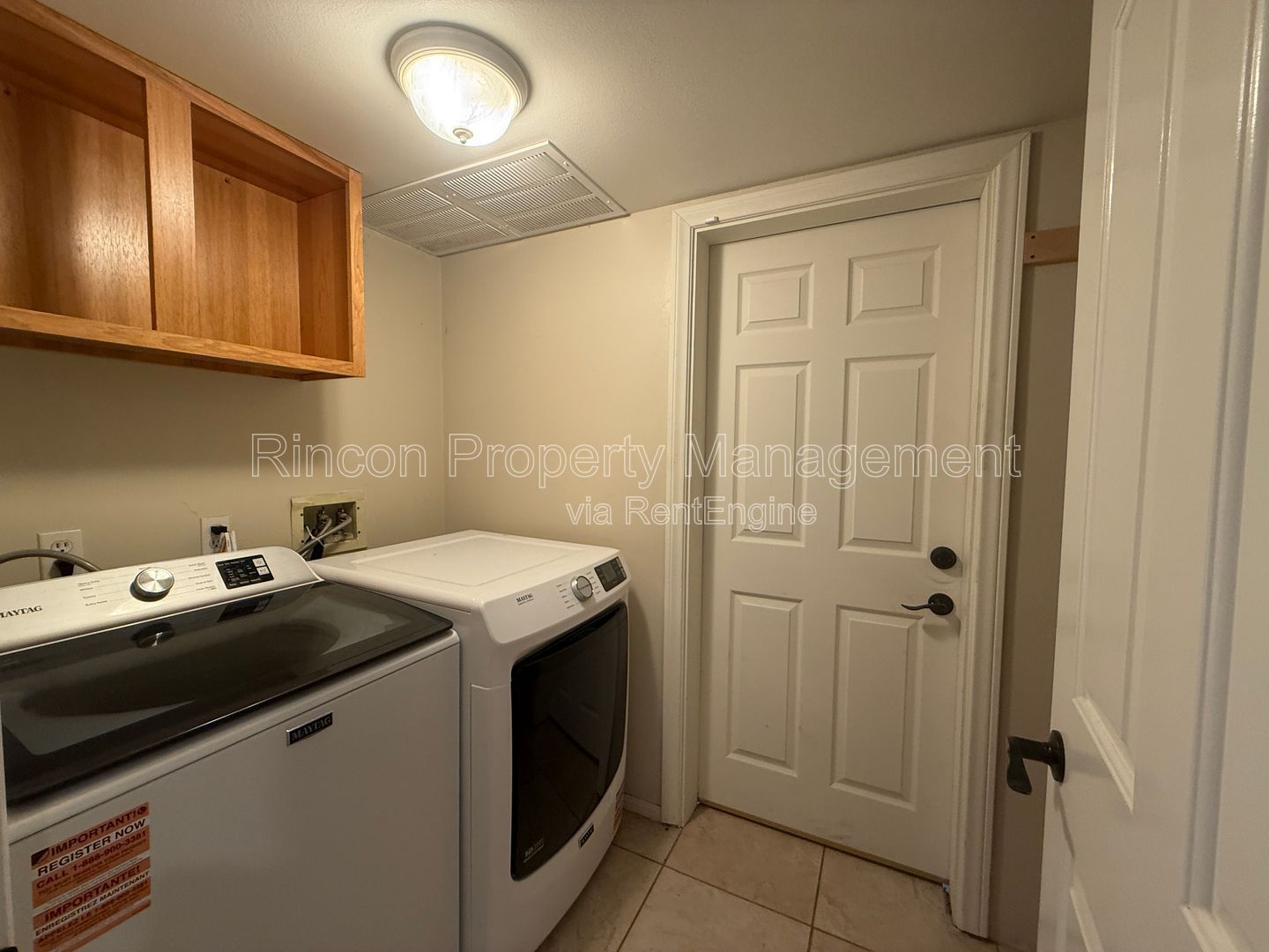 ***2,800 Square feet of California Coastal Living*** Available Now! property image