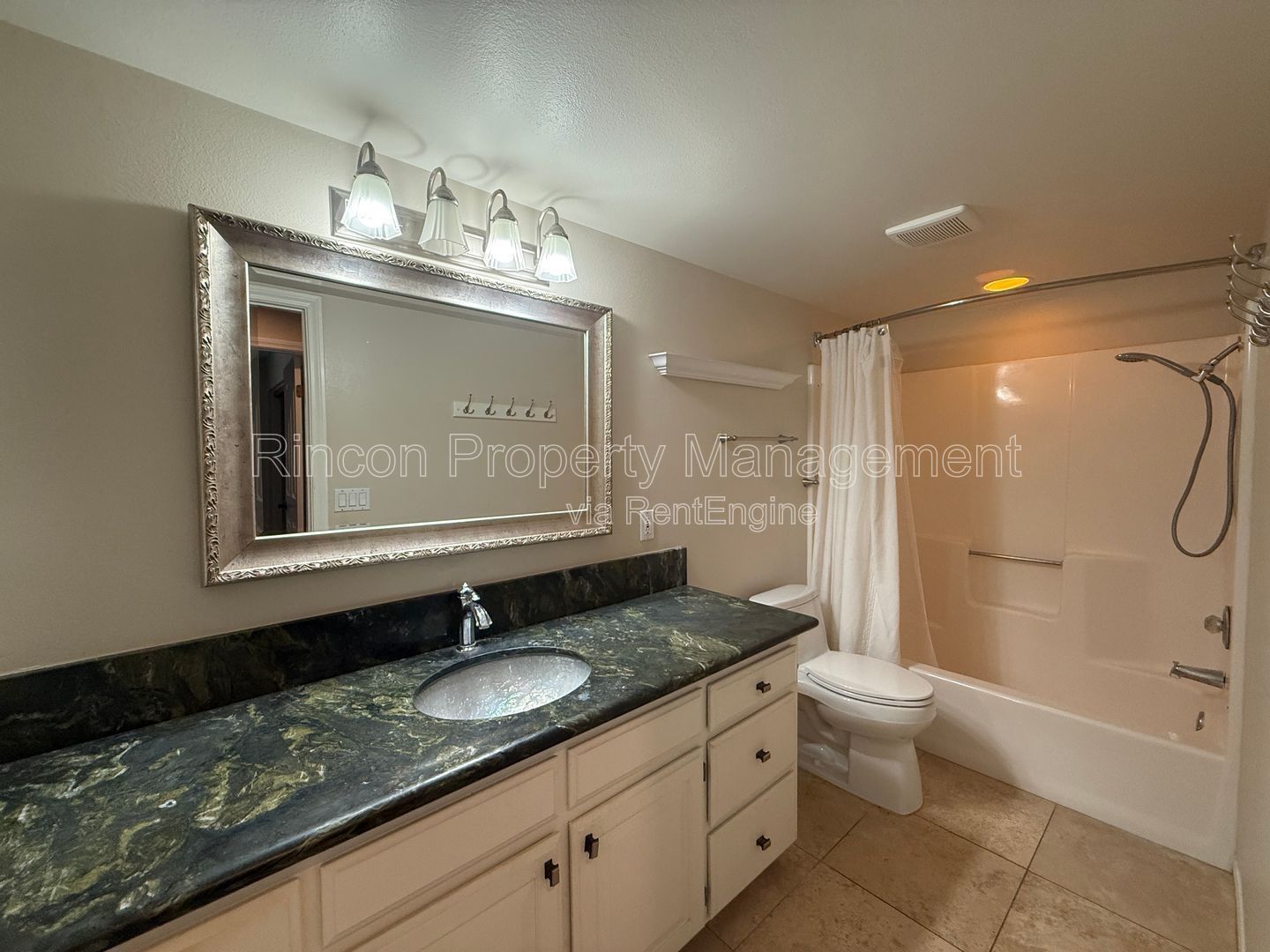 ***2,800 Square feet of California Coastal Living*** Available Now! property image