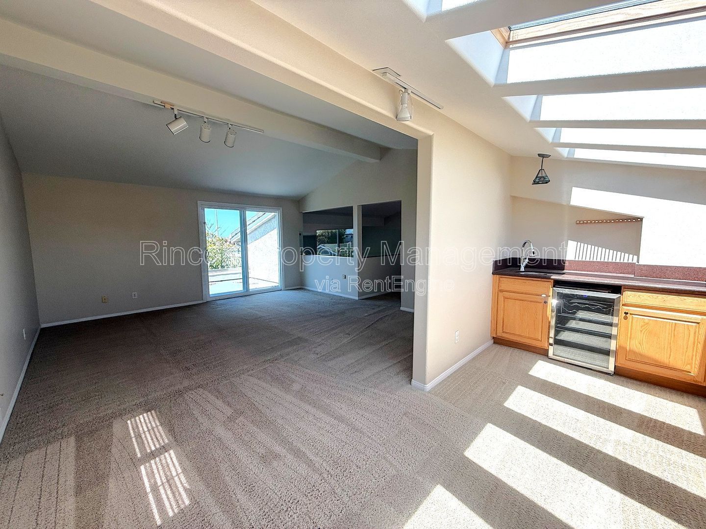 ***2,800 Square feet of California Coastal Living*** Available Now! property image
