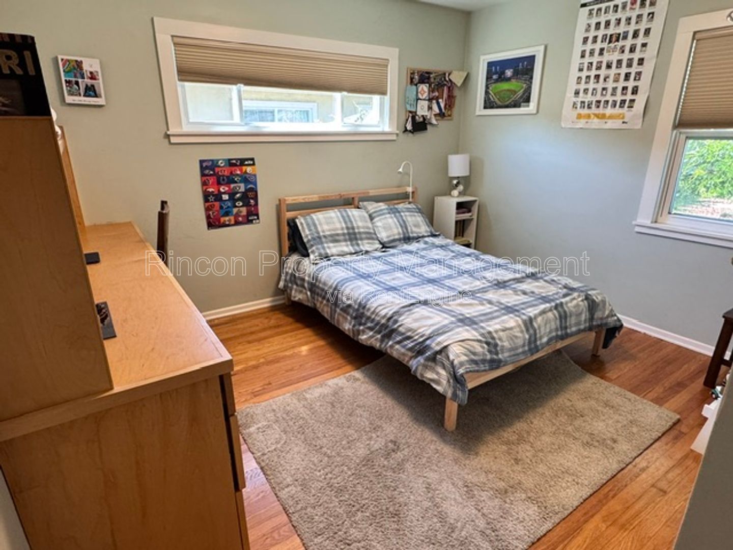 ***Furnished Single Family Home in Mid-Town Ventura*** Available this Summer! property image
