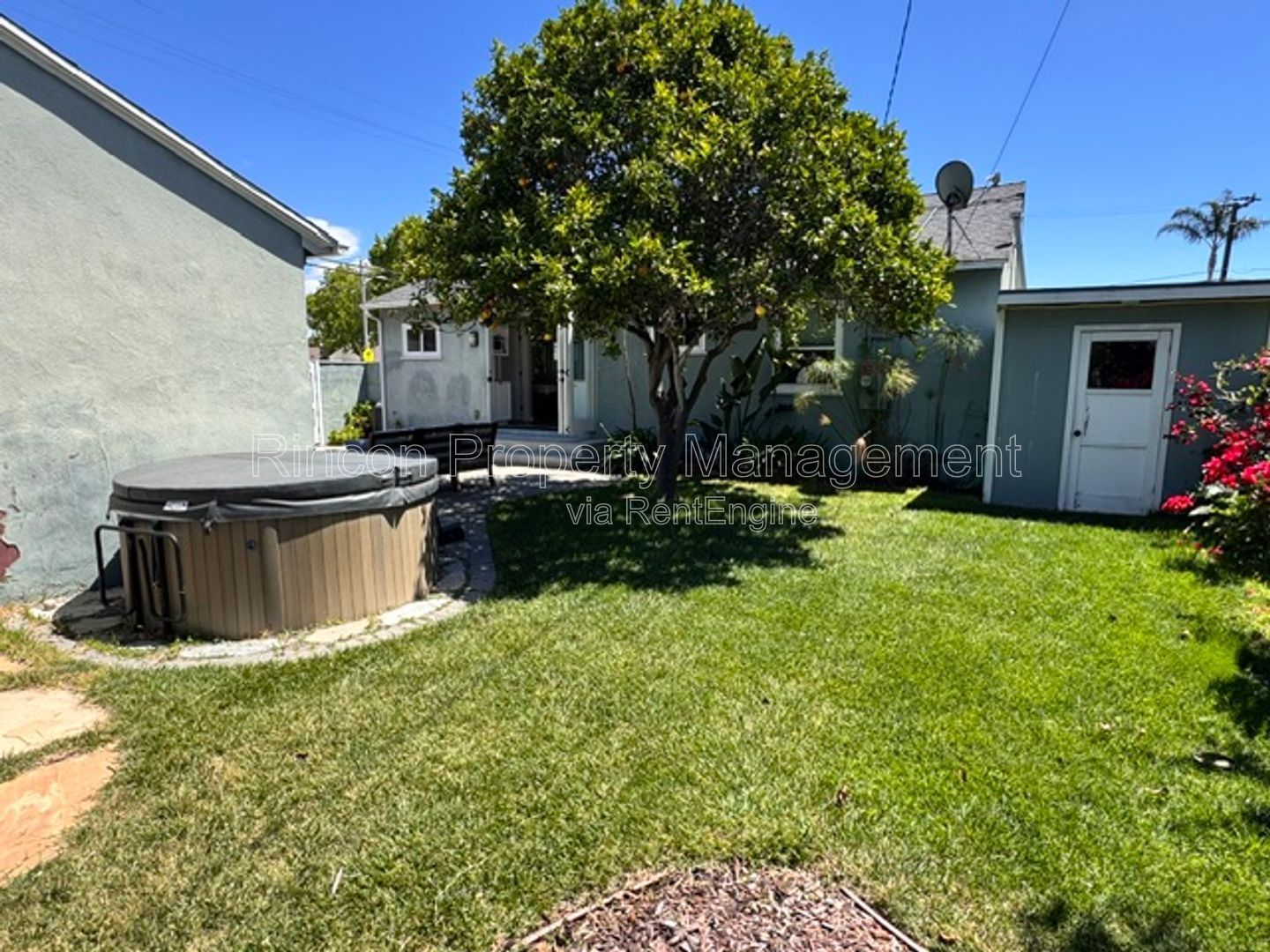 ***Furnished Single Family Home in Mid-Town Ventura*** Available this Summer! property image