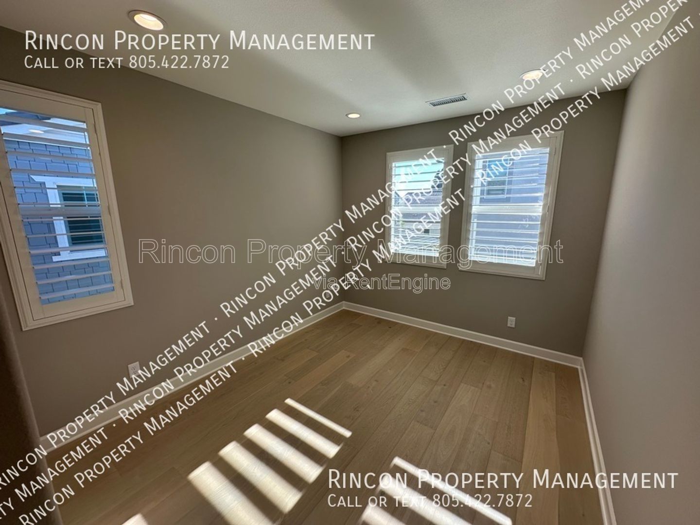 ROOM FOR RENT with Shared Bathroom and Shared Furnished Common Areas in *Del Sol - Ventura* property image