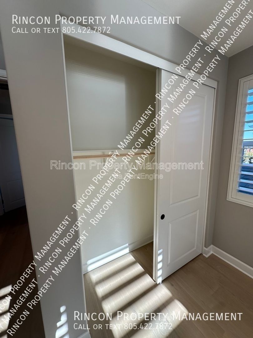 ROOM FOR RENT with Shared Bathroom and Shared Furnished Common Areas in *Del Sol - Ventura* property image