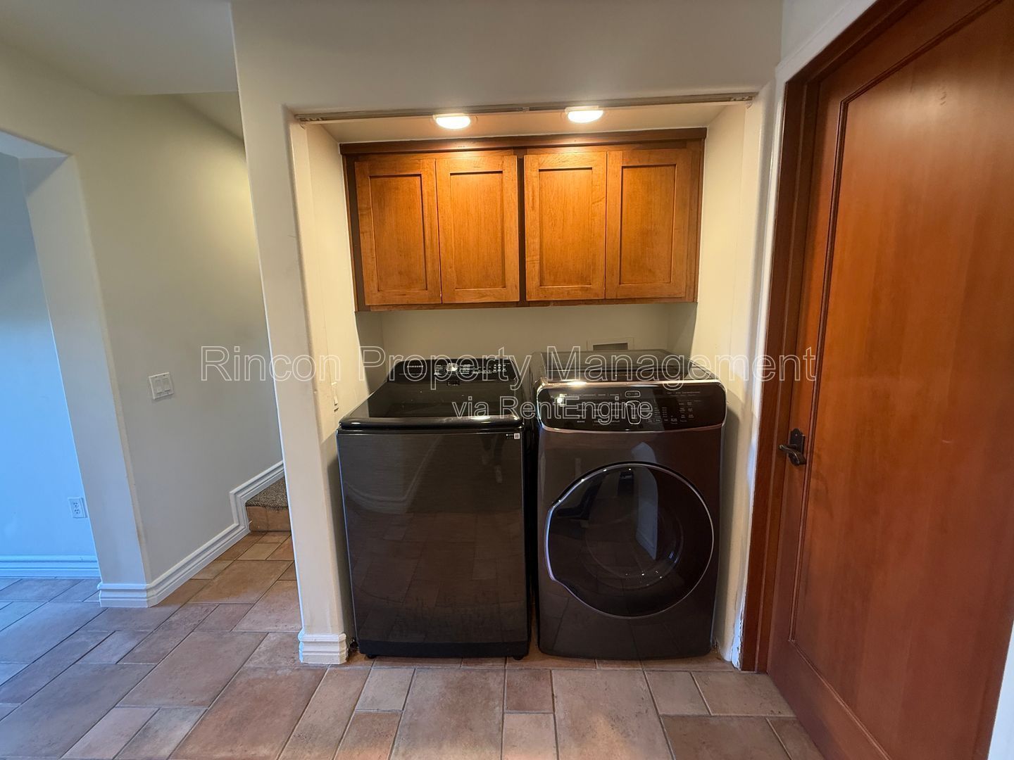 *Island and Ocean Views* 3 bedrooms/3 baths *3129 square feet of living space* property image