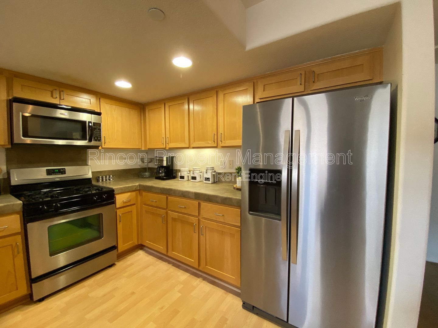 *Stunning 2-bedroom 3-story townhouse*** Available soon property image