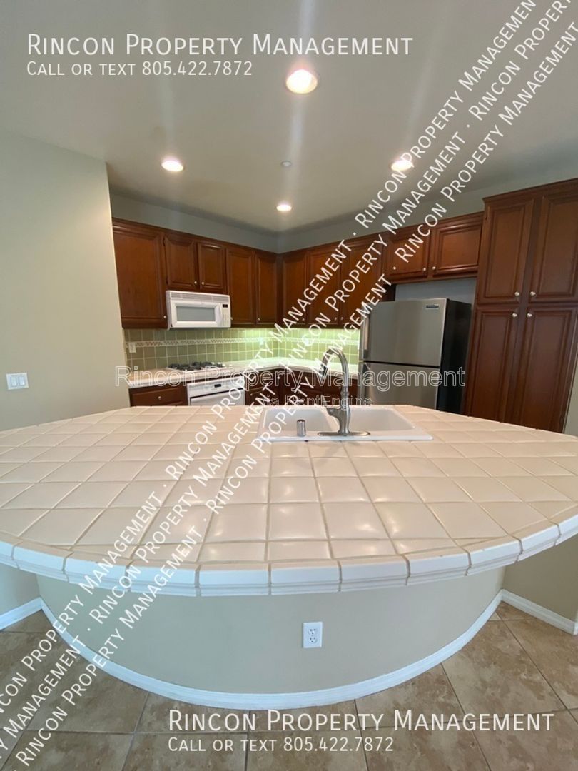 Spacious 4-Bedroom Home Near Pt. Mugu & CSU Channel Islands property image