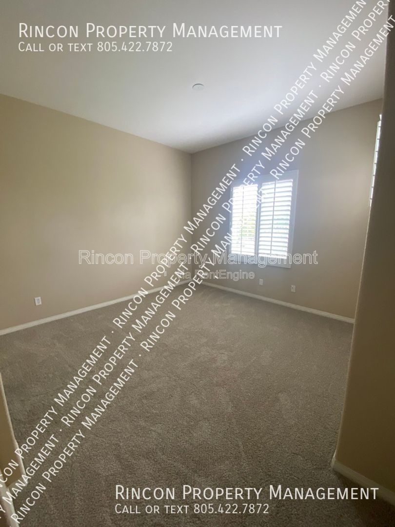 Spacious 4-Bedroom Home Near Pt. Mugu & CSU Channel Islands property image