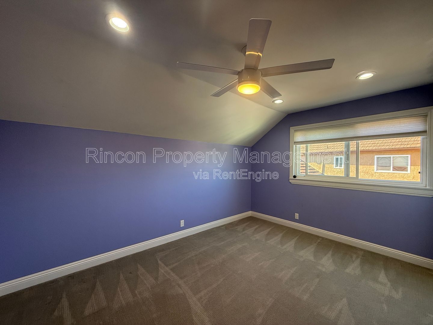 Spacious Thousand Oaks Home *4 Bedrooms/3 Baths* property image