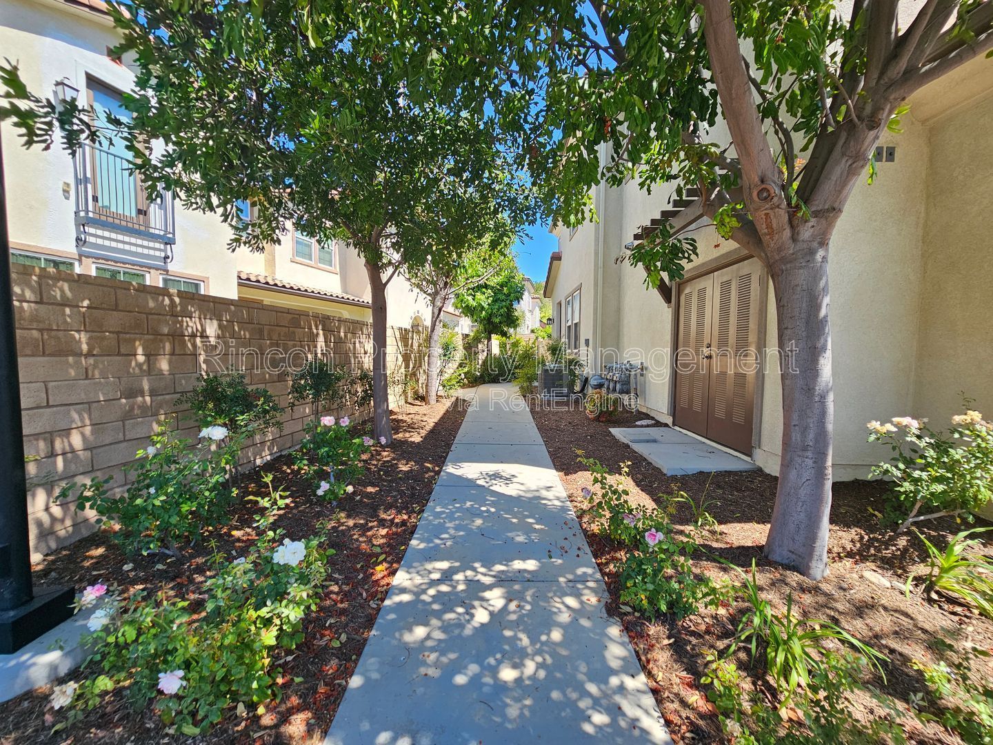 ***Spacious 3-Bedroom Home Available in Simi Valley*** property image