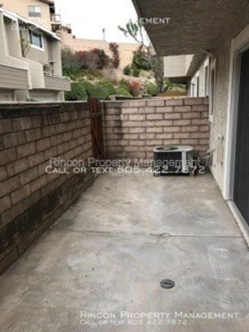 Two Bedroom Townhome--Warwick Townhomes-Thousand Oaks property image