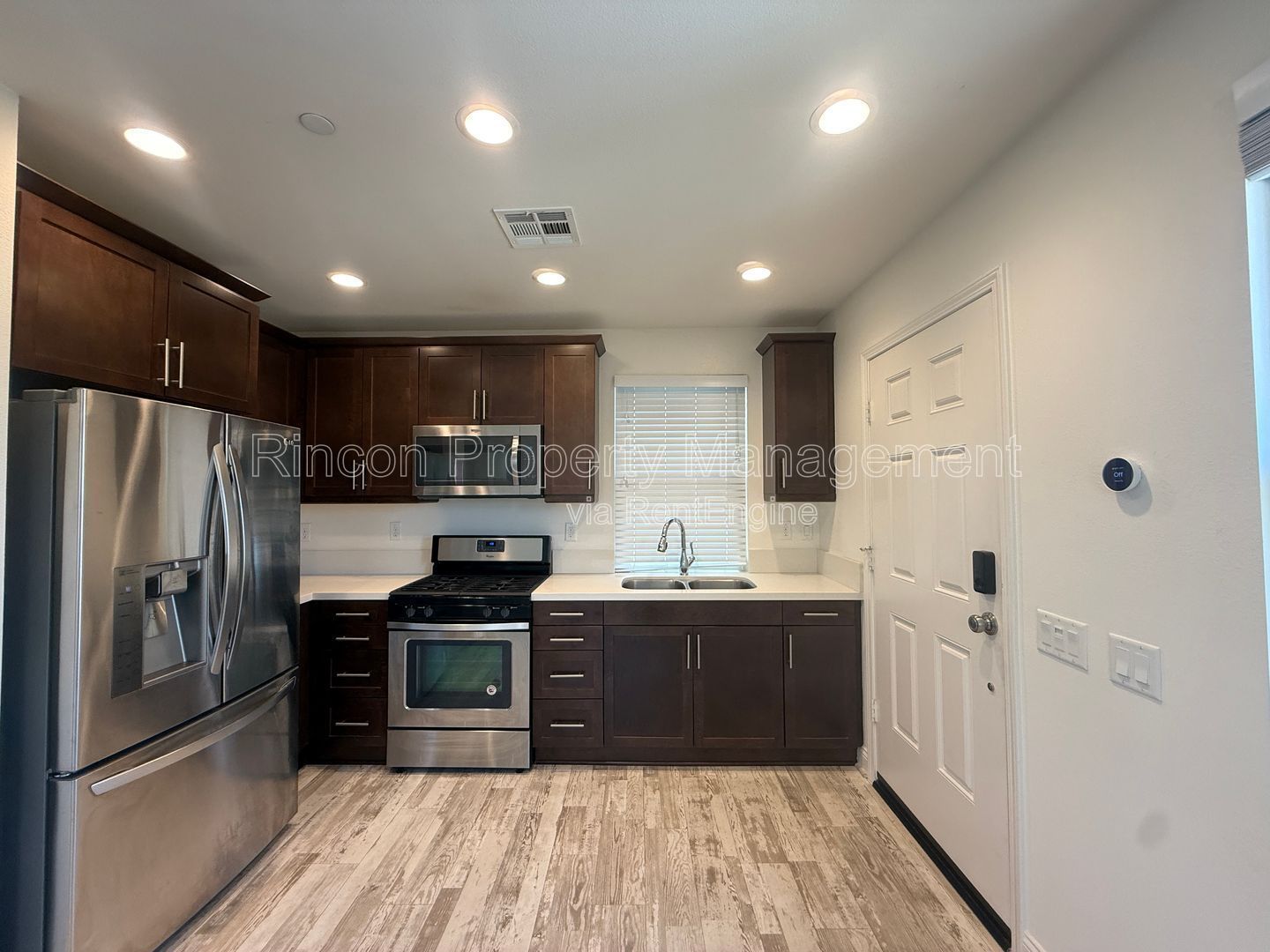 Gorgeous Studio Apartment *The Farm-Ventura***STUDIO ONLY** Utilities Included* property image