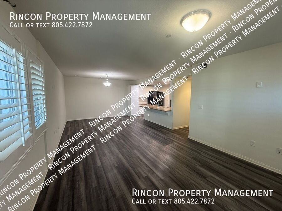 Ground Level Condo *Hearthside Ventura* 3 Bedrooms/2 Baths property image