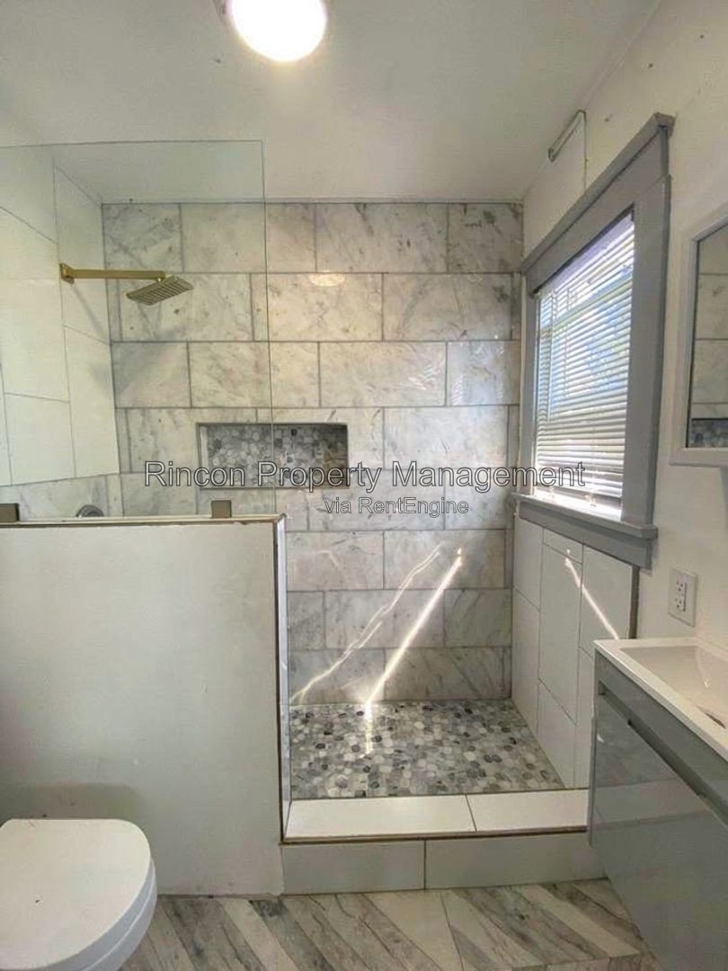 Downtown Ventura 1 Bed/1 Bath *1 Block from Main Street* property image