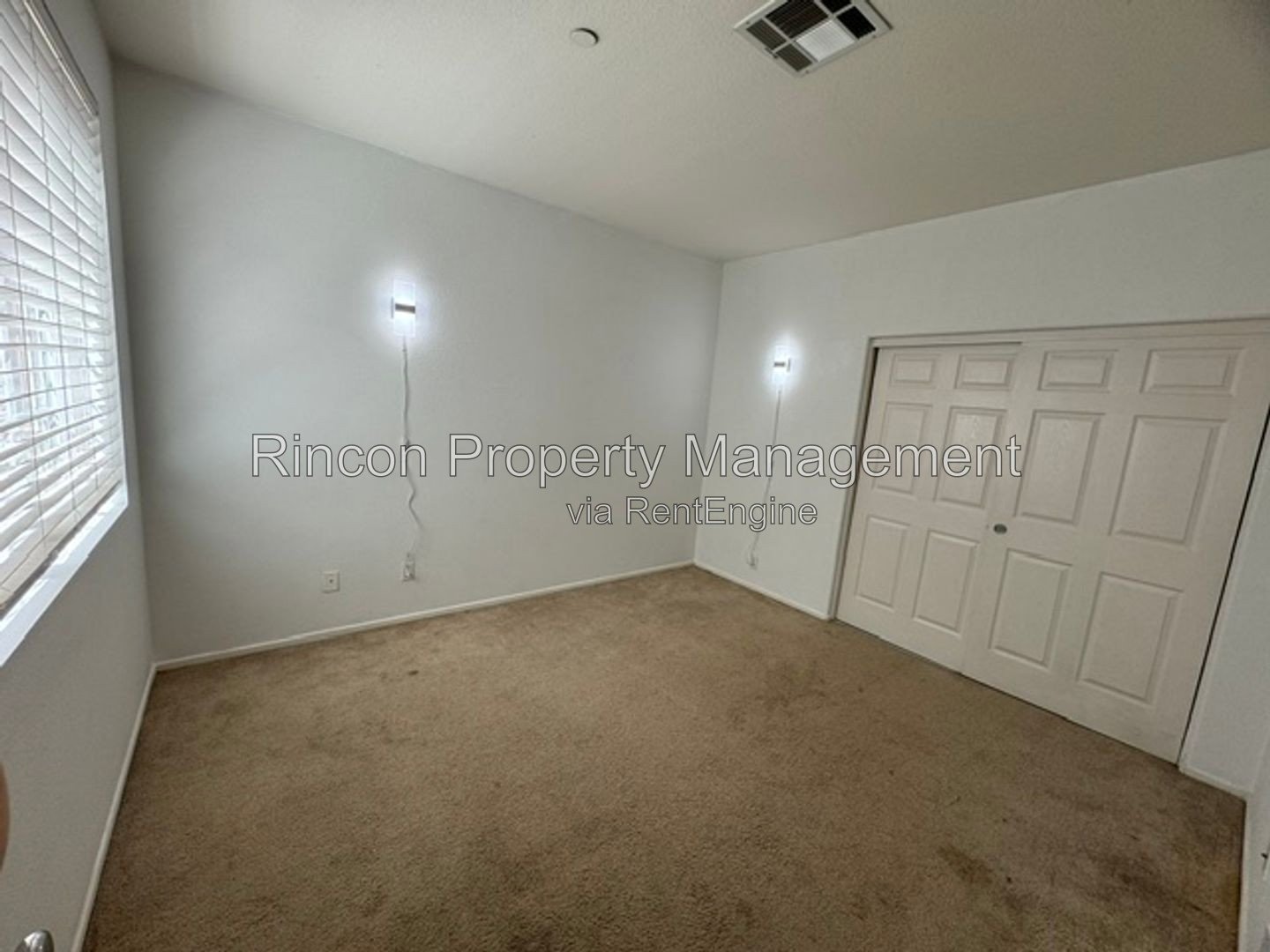 Spacious 3-Bedroom Single-Family Home in Camarillo property image