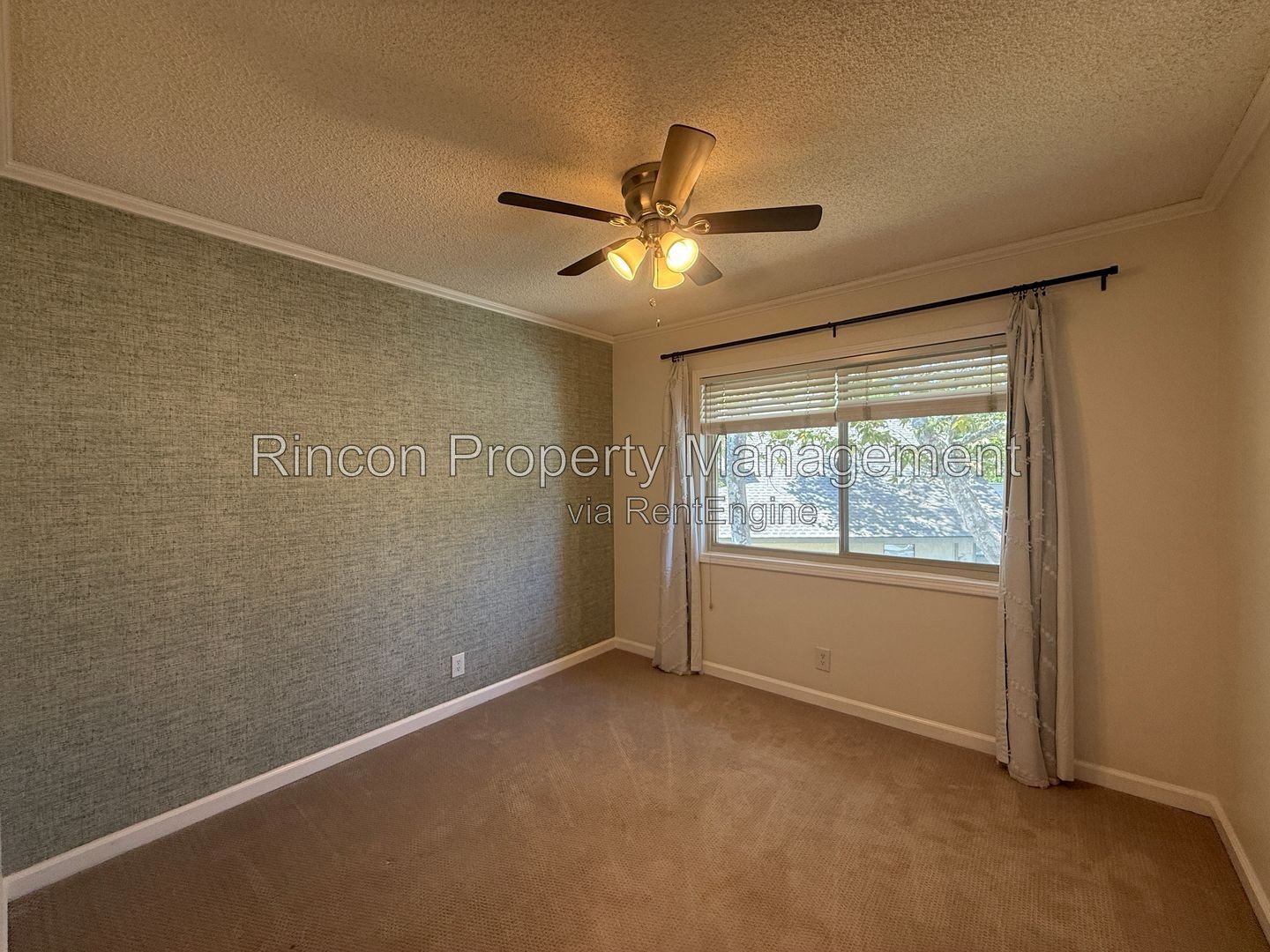 Corner Townhome *Rancho Tomas Townhomes* property image