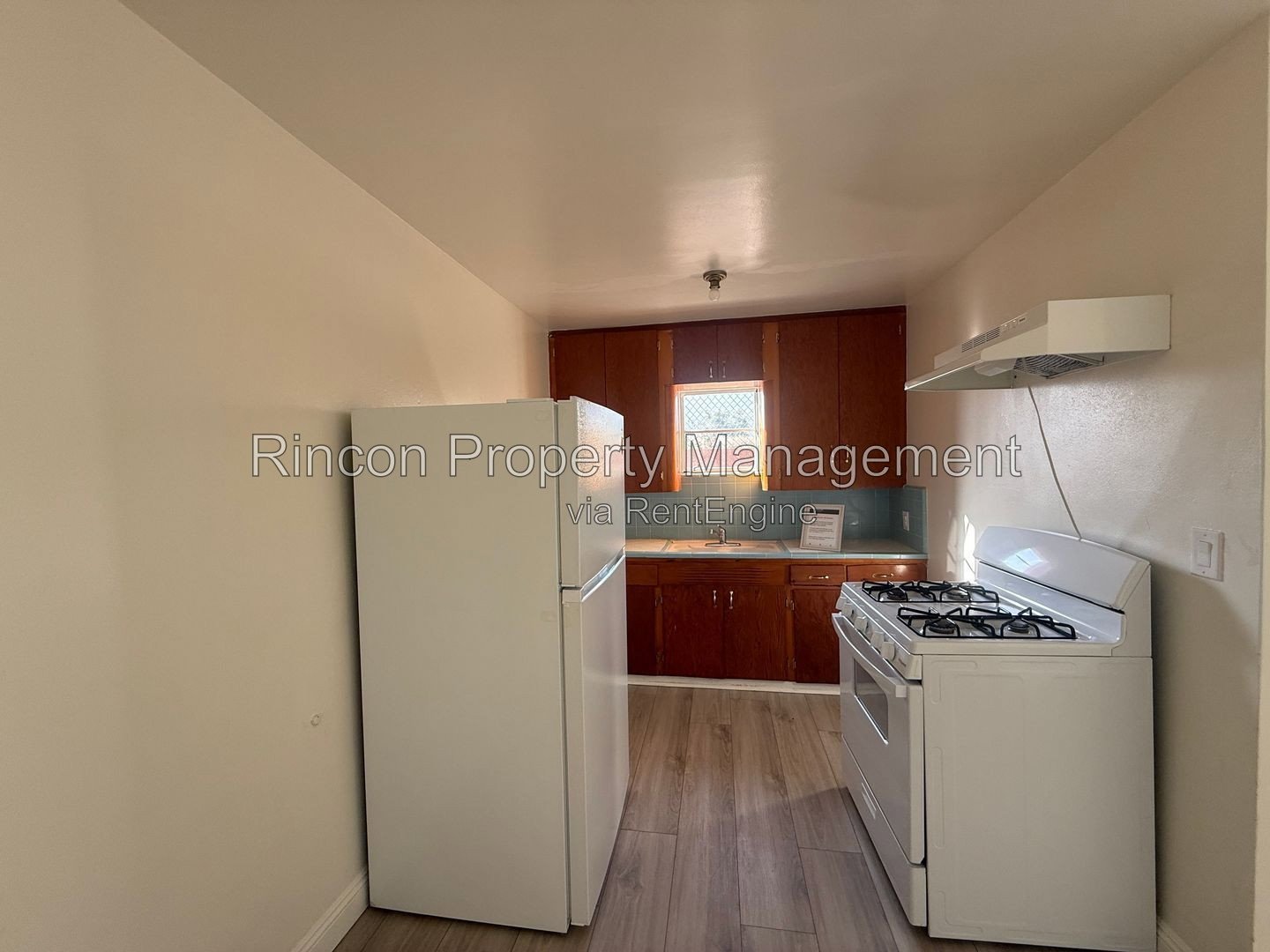 *Newly Updated 2 Bedroom Duplex unit in Santa Paula* property image