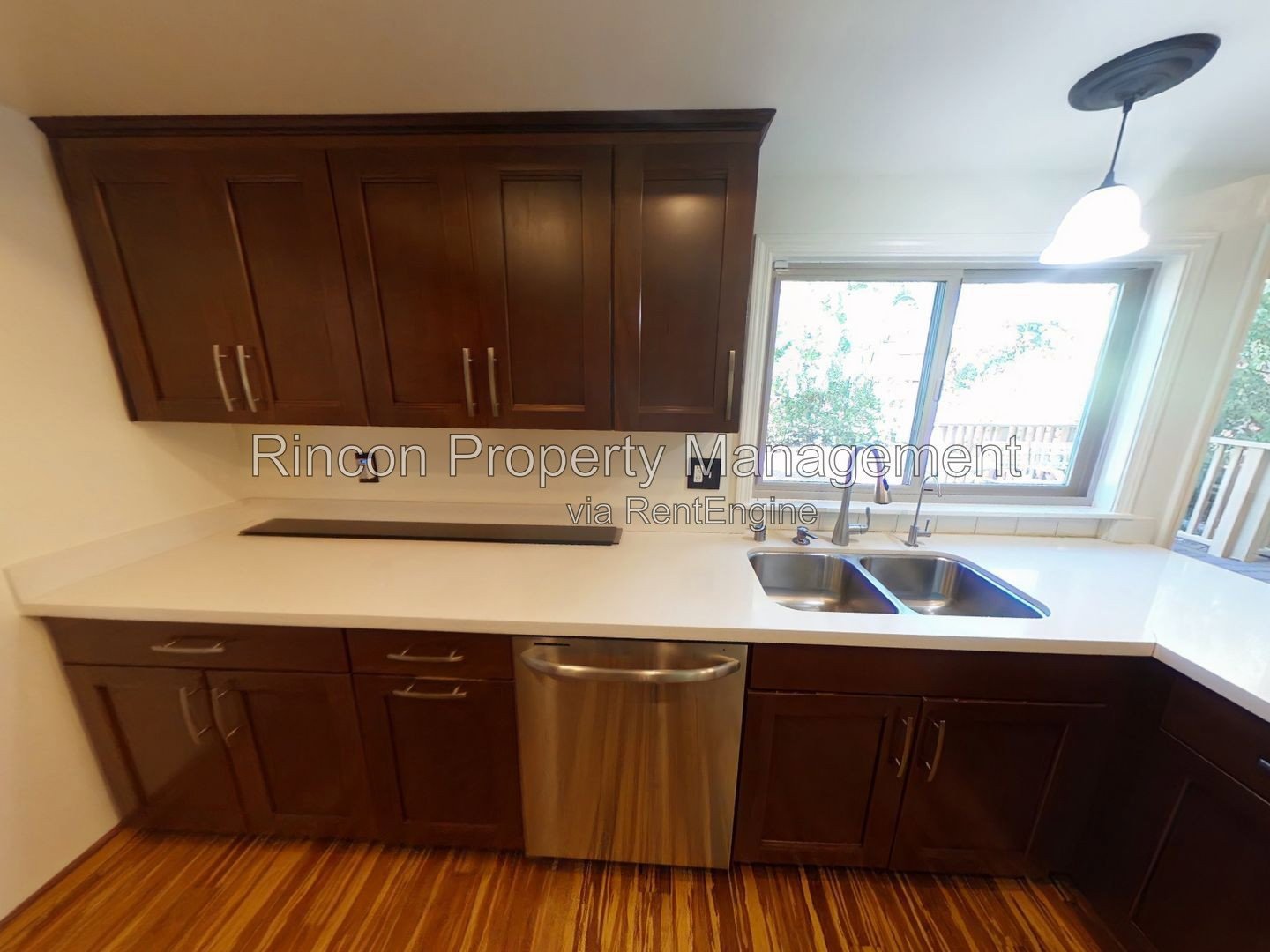 Stunning 3-Bedroom Single-Family Home in Ojai property image