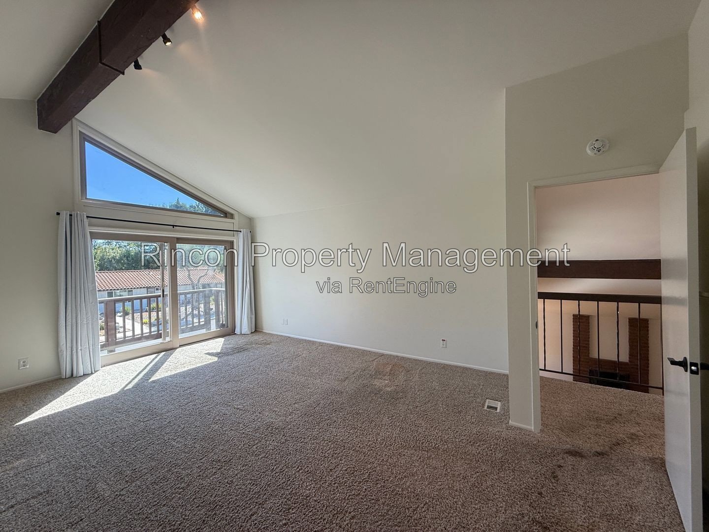 Stunning 3-Bedroom Single-Family Home in Ojai property image