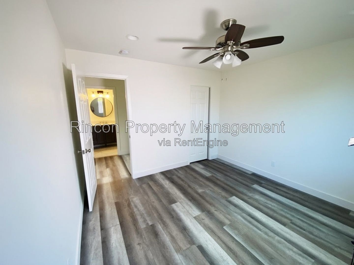 1 bedroom/1 bath *Thousand Oaks* property image