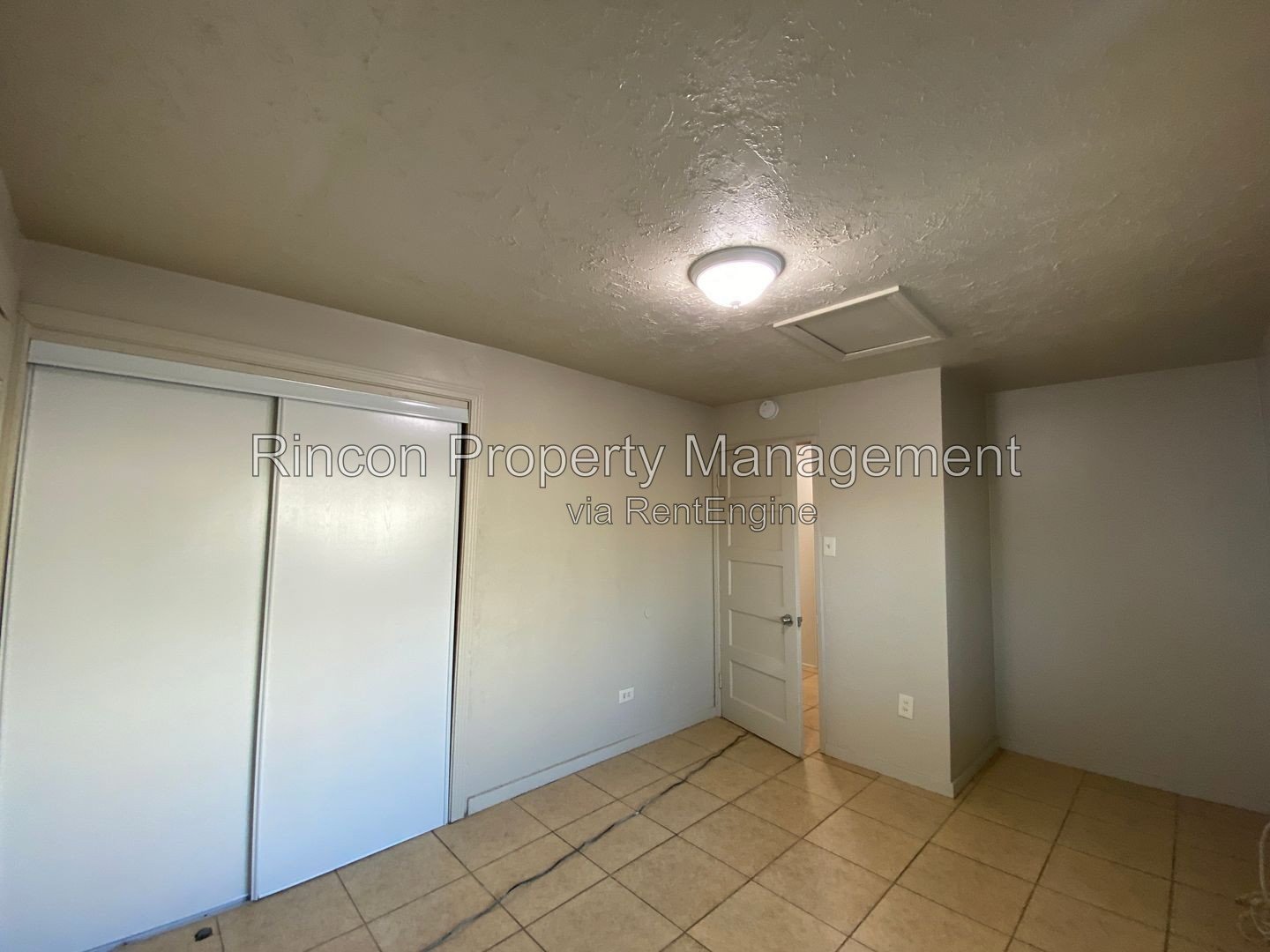 2 Bedroom/ 1 Bath *Convenient Location Santa Paula* property image