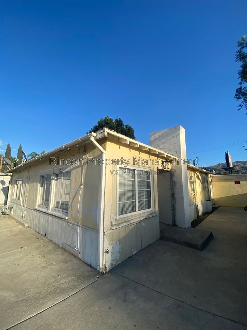 2 Bedroom/ 1 Bath *Convenient Location Santa Paula* property image